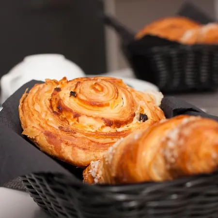 Citywalls Affittacamere 3*